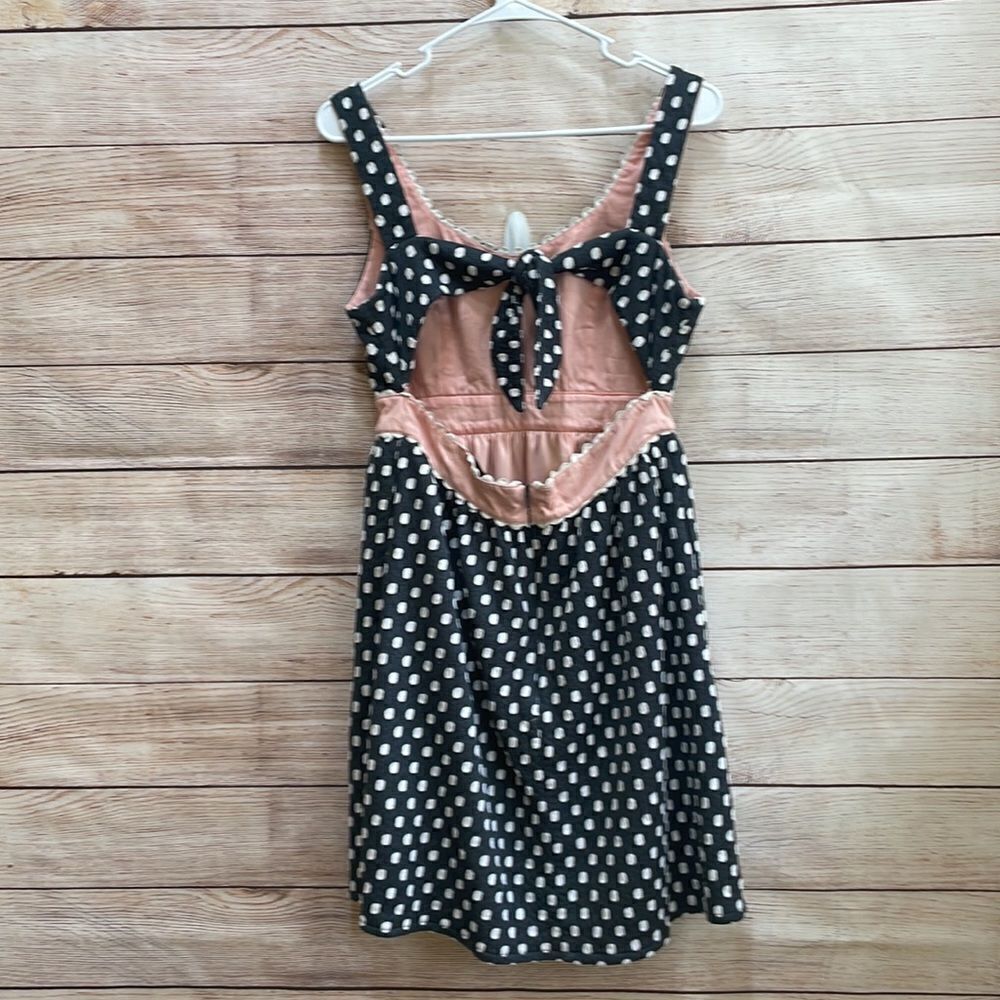 JUDITH MARCH GRAY AND WHITE POLKA DOT DRESS - Picture 4 of 6